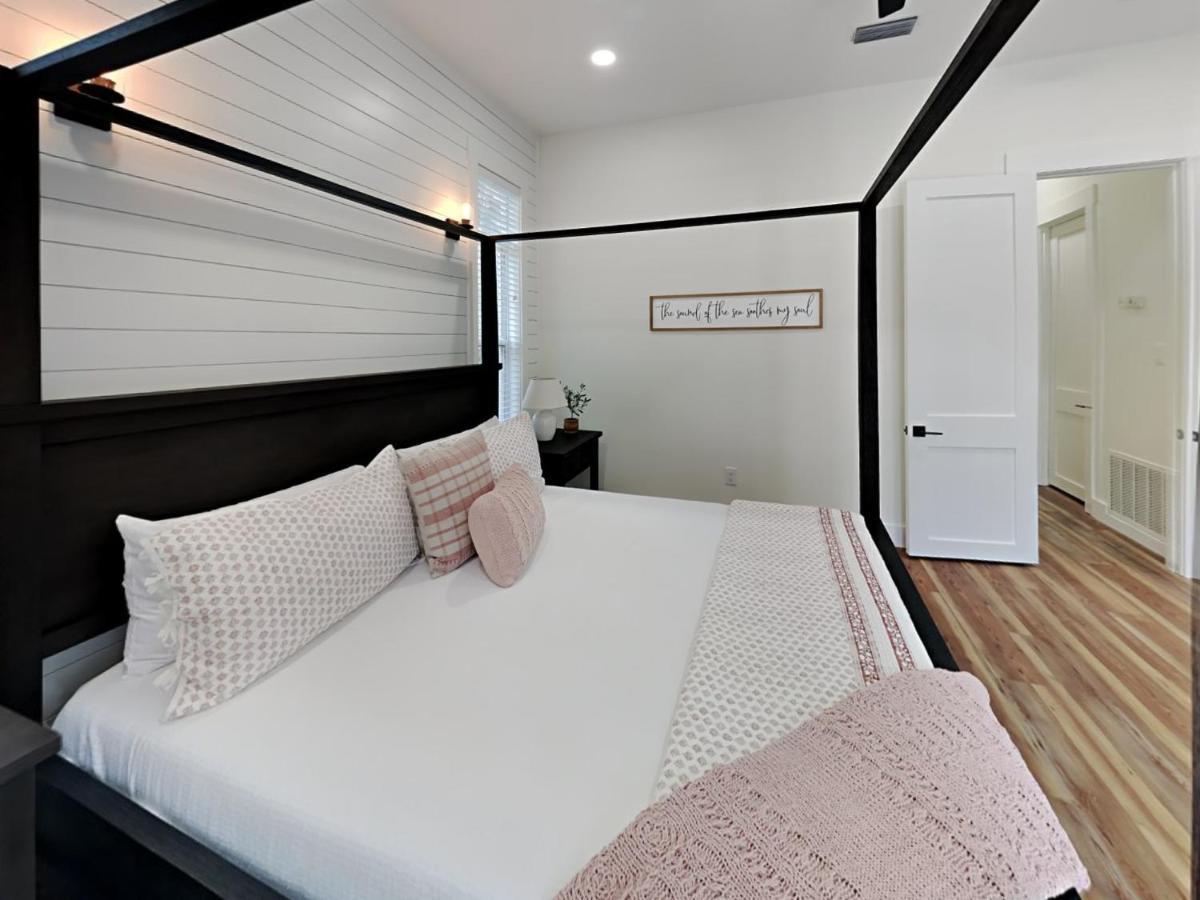 Wood Beach Retreat Санта Роса Бийч Екстериор снимка